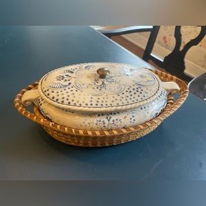 Covered casserole and basket Made in India